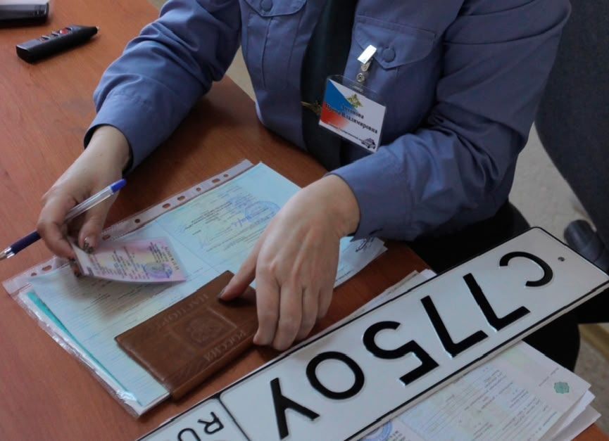 Госавтоинспекция региона информирует о графике работы подразделений