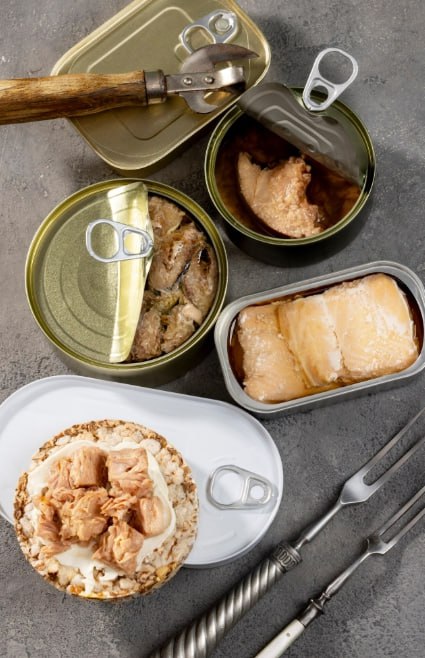 Из Курганской области в Узбекистан отправили более 126 тонн мясных консервов