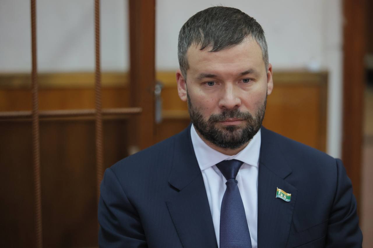 Верх-Исетский суд Екатеринбурга признал невиновным предпринимателя и депутата Екатеринбургской гордумы от «Единой России» (ЕР) Виталия Чачина