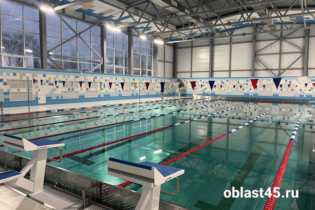 Бассейн «Аквамарин» в Кургане открыли, но купаться в нем пока нельзя