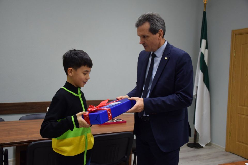 ����������� ����� ������, �������� ������������ �������-������������� ��������� ��������� �������� �������� ����� ����������� ���������, ������ ����� ���������� ��������