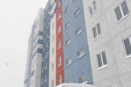 Антон Науменко: В канун Нового года вручили ключи от новых квартир ребятам из числа детей-сирот и детей, оставшихся без попечения родителей