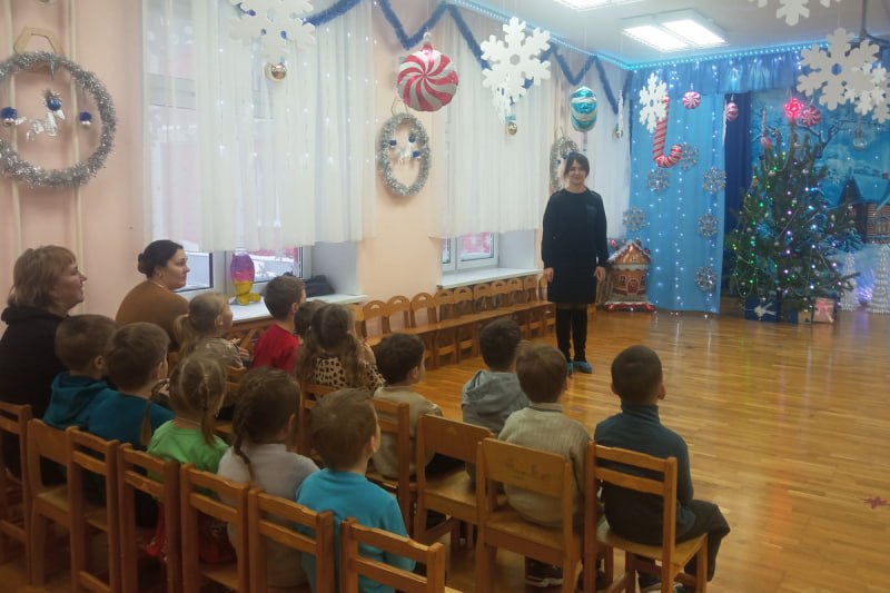 К Всероссийской акции «Полицейский Дед Мороз» присоединились сотрудники межмуниципального отдела МВД России «Петуховский» К Всероссийской акции «Полицейский Дед Мороз» присоединились сотрудники межмуниципального отдела МВД России «Петуховский»