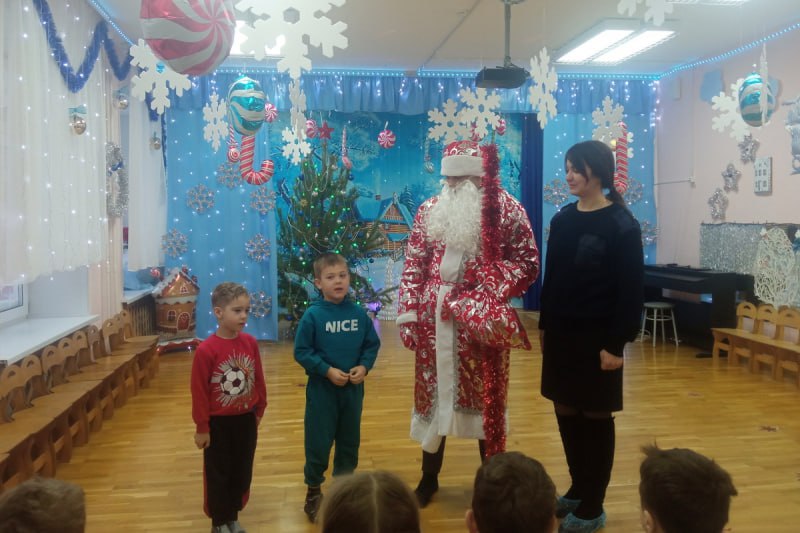 К Всероссийской акции «Полицейский Дед Мороз» присоединились сотрудники межмуниципального отдела МВД России «Петуховский» К Всероссийской акции «Полицейский Дед Мороз» присоединились сотрудники межмуниципального отдела МВД России «Петуховский»