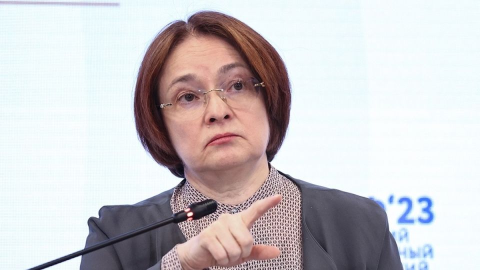 Сбережения под угрозой: растущие налоги на вклады беспокоят вкладчиков