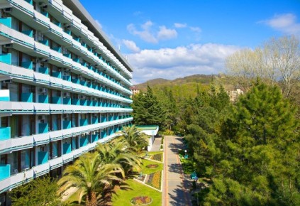 Бесплатные путевки в санатории для пенсионеров: как их получить