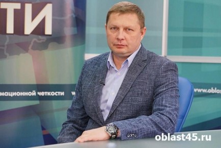 В Кургане обсуждают отставку замгубернатора Станислава Носкова