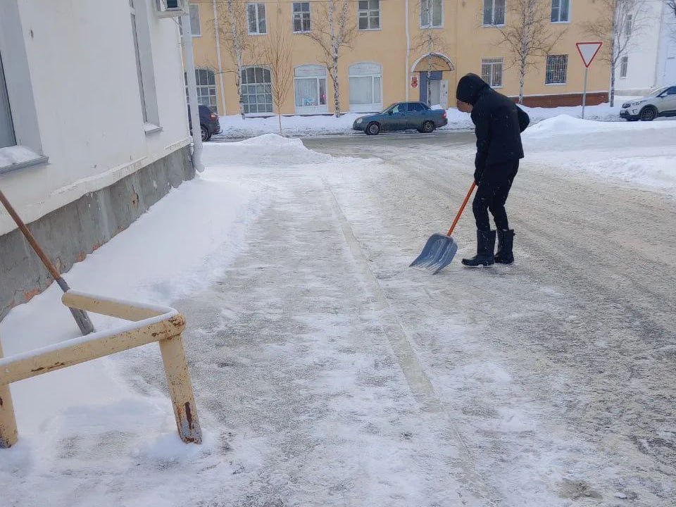 Главная задача – очистка территорий от снега Главная задача – очистка территорий от снега