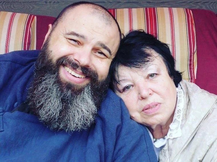 Максим Фадеев сообщил о смерти своей мамы
