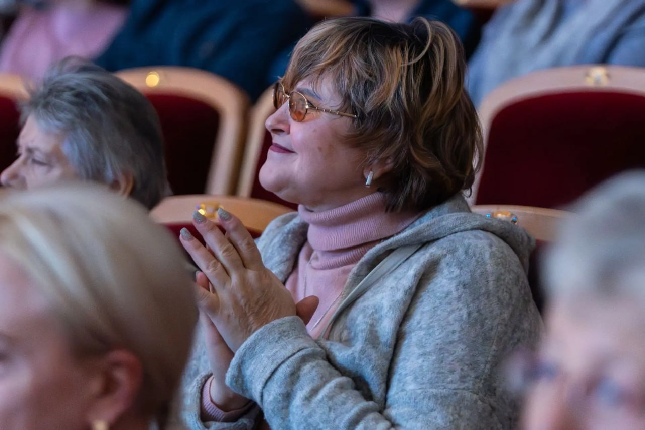 В Кургане выступил музыкальный ансамбль «Родной напев» из Троице-Сергиевой лавры В Кургане выступил музыкальный ансамбль «Родной напев» из Троице-Сергиевой лавры