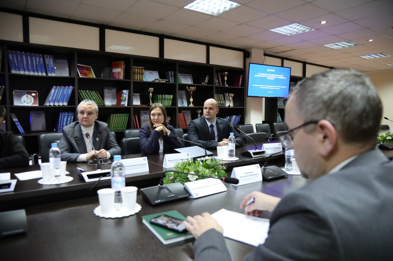 В Курганской области особое внимание уделят просветительской деятельности с участием ветеранов СВО В Курганской области особое внимание уделят просветительской деятельности с участием ветеранов СВО