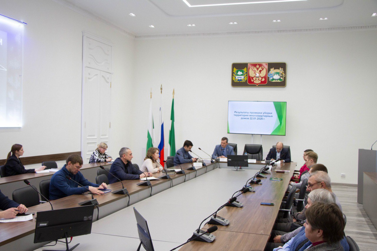 О работе в морозы. В администрации города состоялось заседание штаба с управляющими компаниями