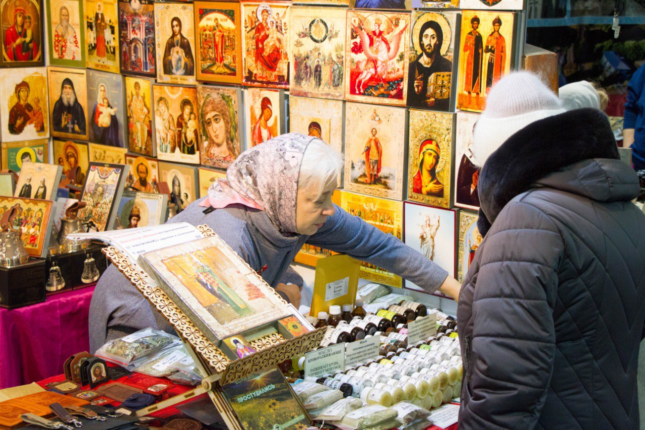 В Кургане, 24 января, по благословению митрополита Курганского и Белозерского Даниила открылась 18-я традиционная православная выставка-ярмарка «Добрый свет Рождества», посвященная светлым праздникам Рождества Христова и... В Кургане, 24 января, по благословению митрополита Курганского и Белозерского Даниила открылась 18-я традиционная православная выставка-ярмарка «Добрый свет Рождества», посвященная светлым праздникам Рождества Христова и...