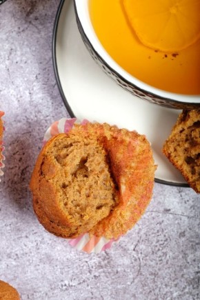 Порадуйте себя тыквенными кексами с корицей