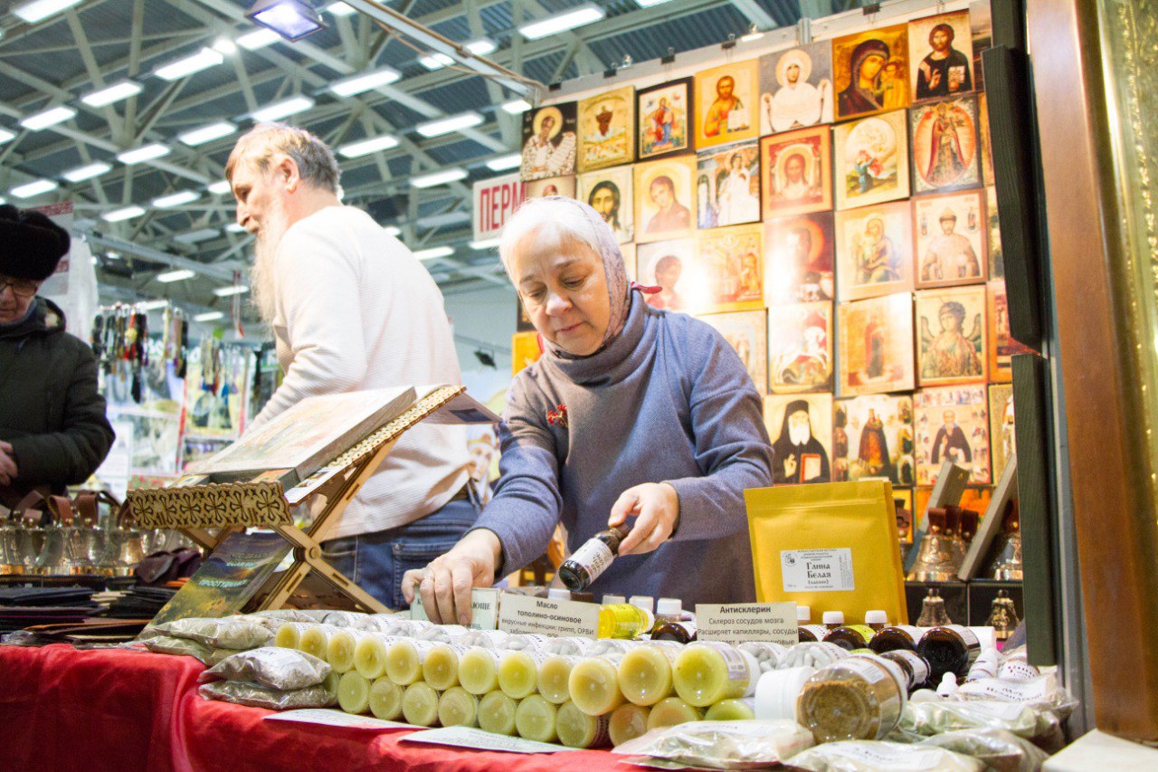 В Кургане, 24 января, по благословению митрополита Курганского и Белозерского Даниила открылась 18-я традиционная православная выставка-ярмарка «Добрый свет Рождества», посвященная светлым праздникам Рождества Христова и... В Кургане, 24 января, по благословению митрополита Курганского и Белозерского Даниила открылась 18-я традиционная православная выставка-ярмарка «Добрый свет Рождества», посвященная светлым праздникам Рождества Христова и...
