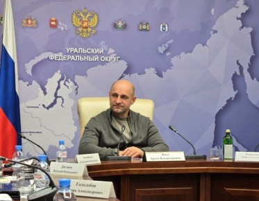 Артём Жога поручил коллегам оказать повышенное внимание обеспечению потребителей отоплением и горячей водой в морозы