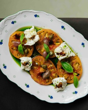 Салат капрезе: радуга вкуса на вашем столе