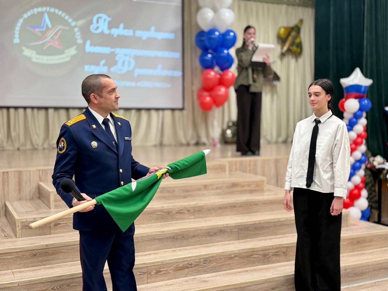 Сотрудники следственного управления приняли участие в мероприятия, посвященном первойгодовщине клуба «Фронтовичка» Сотрудники следственного управления приняли участие в мероприятия, посвященном первойгодовщине клуба «Фронтовичка»