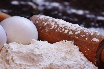 Ленивые пирожки с яйцами и зеленым луком: легкость в каждом укусе