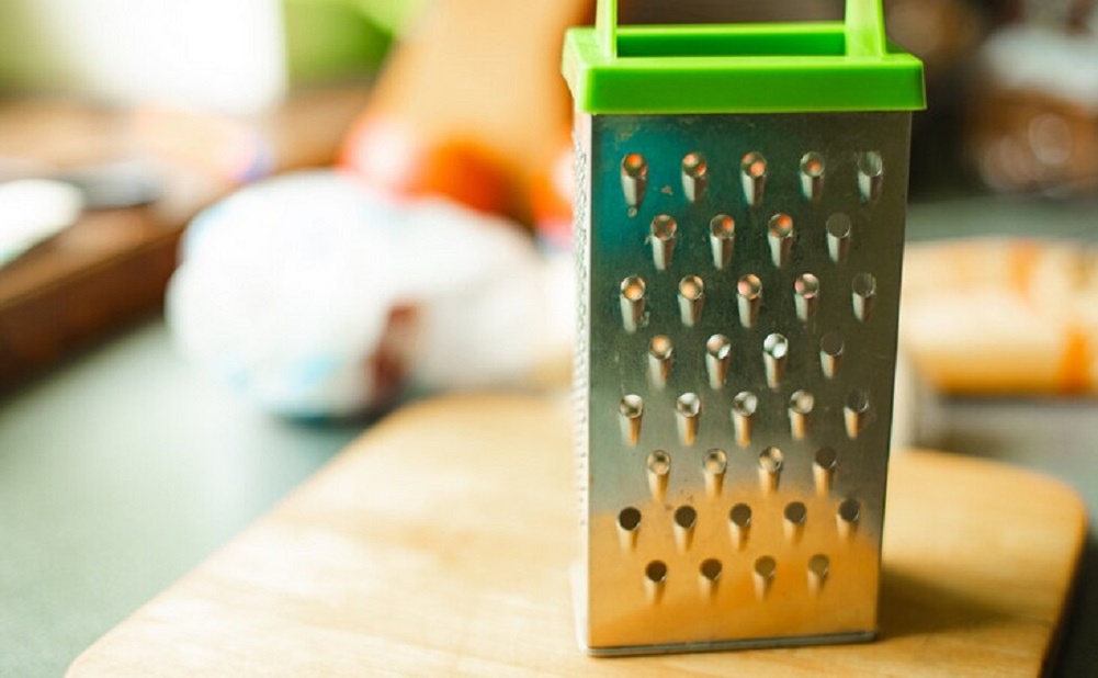 Как быстро вернуть терке остроту и улучшить процесс готовки