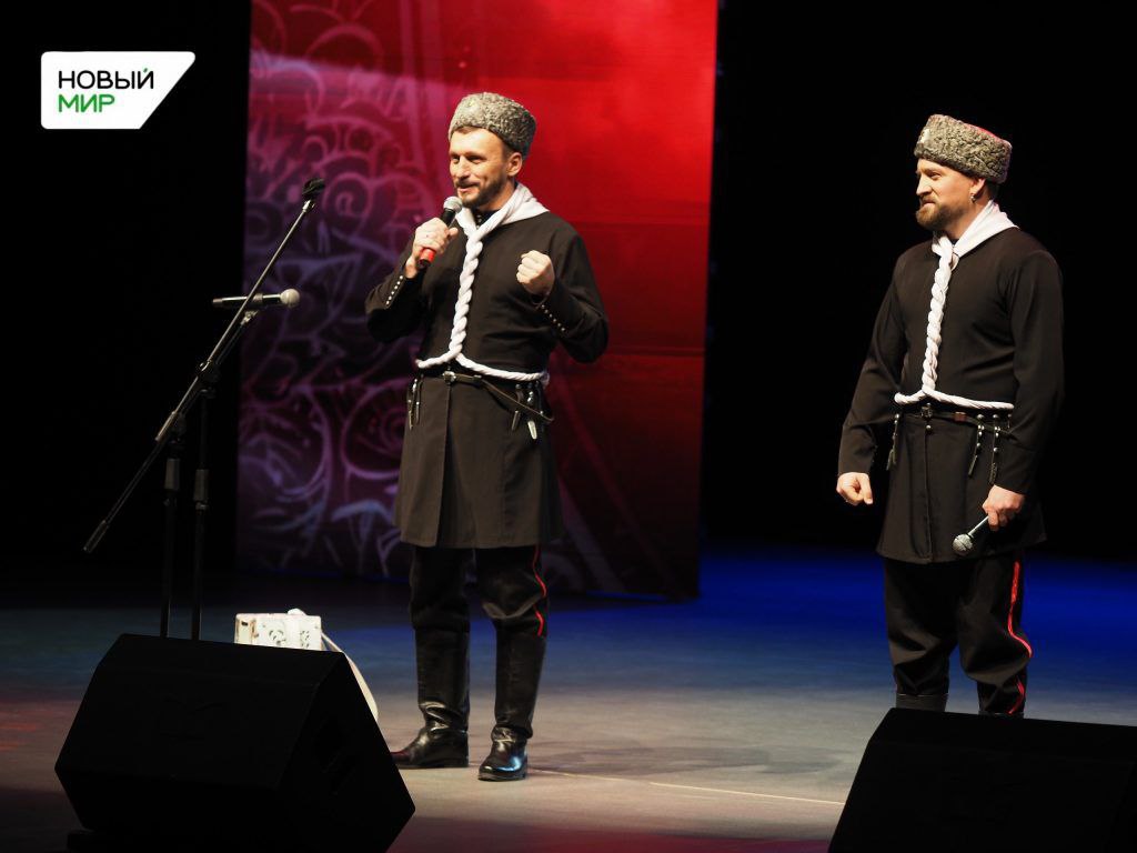 В День рождения Курганской области губернатор Вадим Шумков вручил почётные награды землякам В День рождения Курганской области губернатор Вадим Шумков вручил почётные награды землякам