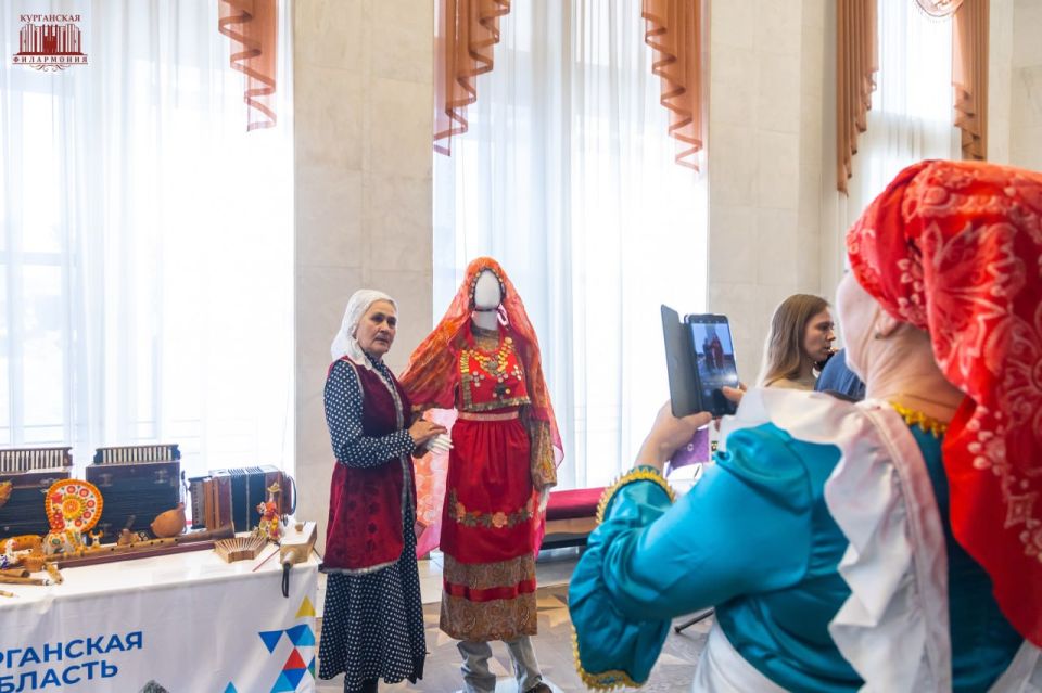 �������, 6 �������, � ���� �������� ���������� �������, � ��������� ���������� ��� ��� ����������� ����� � ������� ���� �������� ������� ������, ������������ ����������� ������ ���������� �������