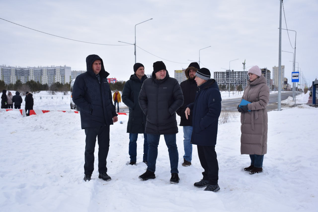 Антон Науменко: Также во время объезда обсудили планы по строительству дорог Антон Науменко: Также во время объезда обсудили планы по строительству дорог