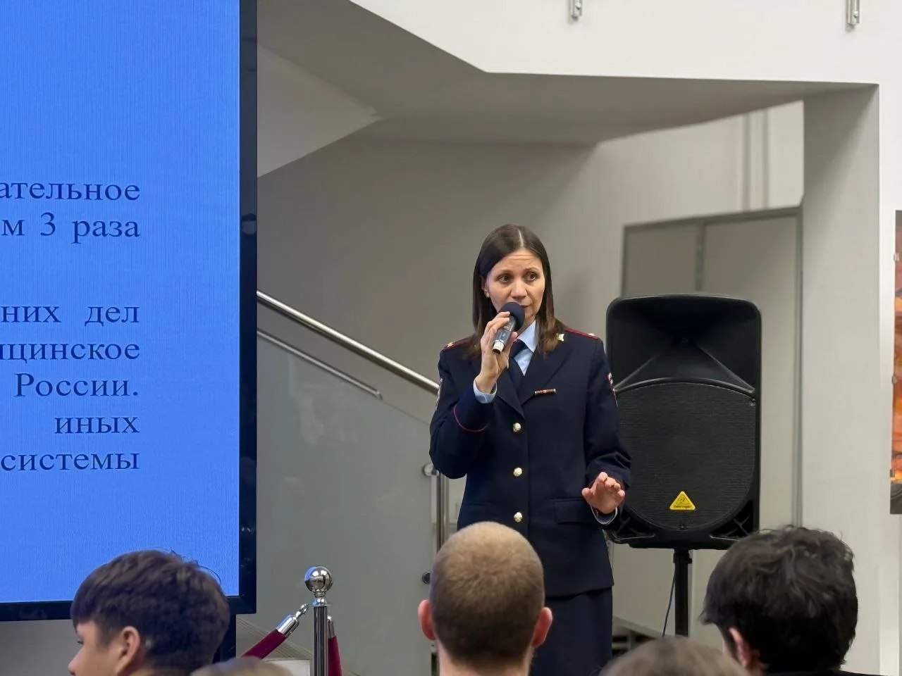 В Кургане полицейские и ветераны встретились с молодежью В Кургане полицейские и ветераны встретились с молодежью