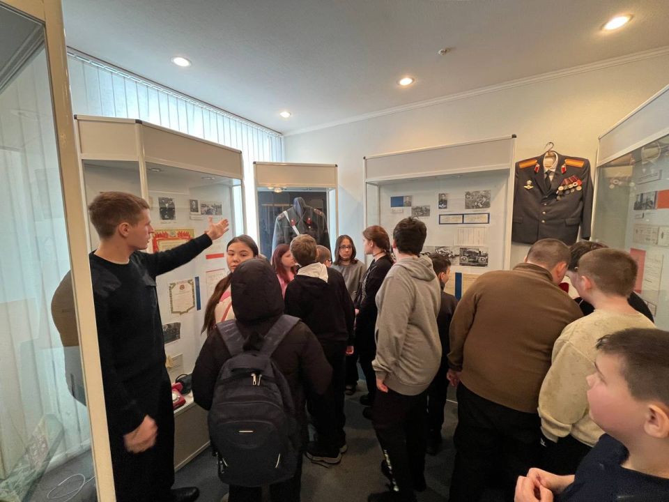 � ������ ������� ��������, ������������� ���� 49� �������� ����� ������� ����- ����Ļ