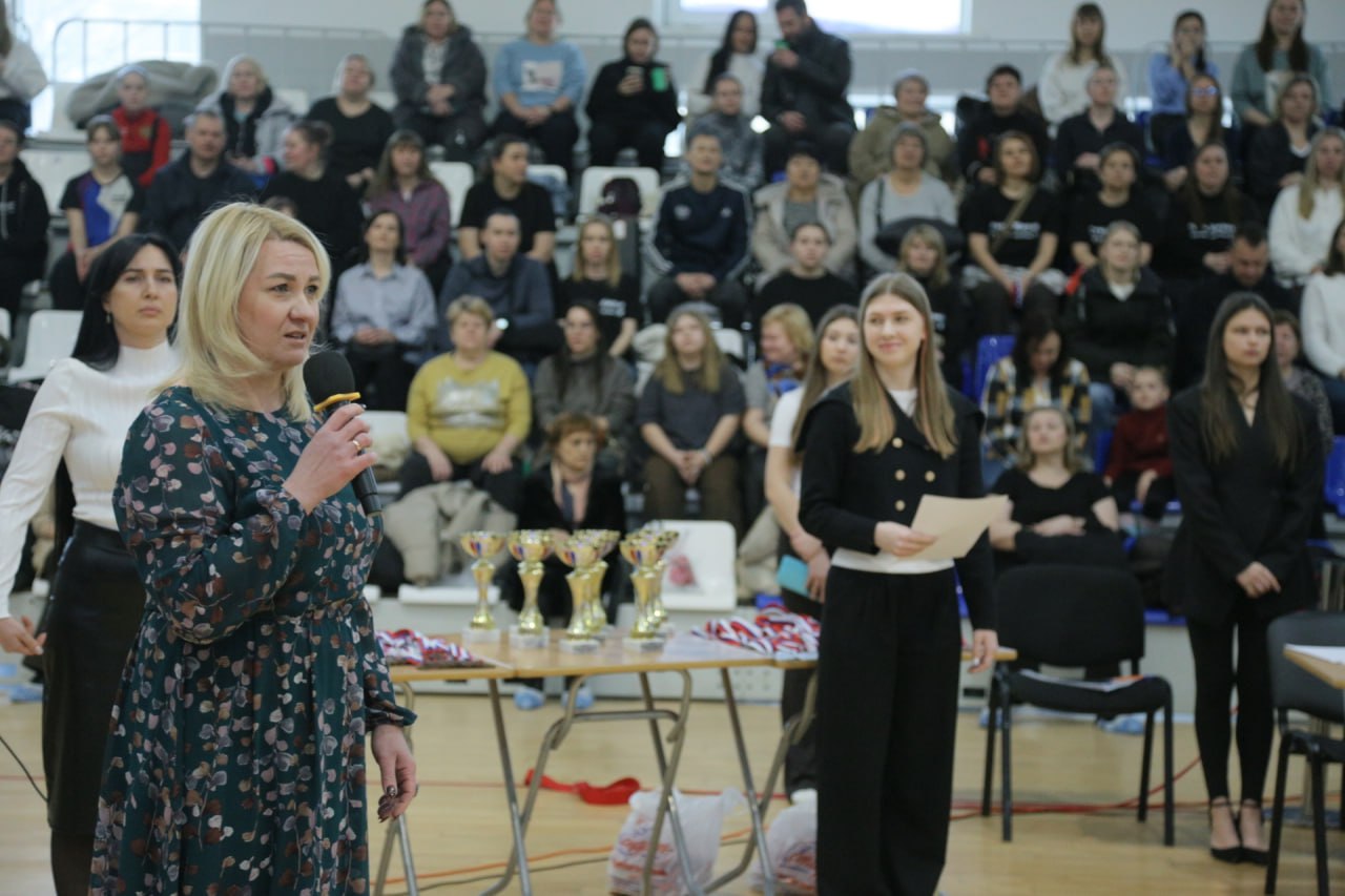 В минувшее воскресенье, 15 февраля, в спорткомплексе им. В. Ф. Горбенко состоялось значимое событие в спортивной жизни Кургана – Первенство города по фитнес-аэробике В минувшее воскресенье, 15 февраля, в спорткомплексе им. В. Ф. Горбенко состоялось значимое событие в спортивной жизни Кургана – Первенство города по фитнес-аэробике