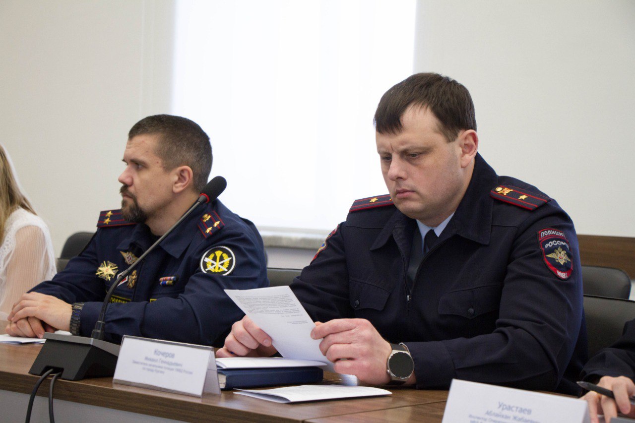 О безопасности городских учреждений социальной сферы, мерах, принимаемых по их защищенности, а также безопасности мест массового пребывания людей, проводимых мероприятиях в сфере профилактики терроризма шла речь на... О безопасности городских учреждений социальной сферы, мерах, принимаемых по их защищенности, а также безопасности мест массового пребывания людей, проводимых мероприятиях в сфере профилактики терроризма шла речь на...