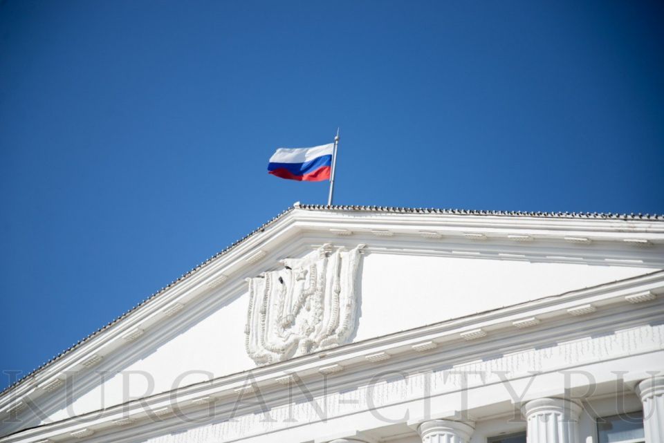 Нацпроект «Семья» поможет ветеранам СВО Кургана заключить соцконтракт на открытие своего дела