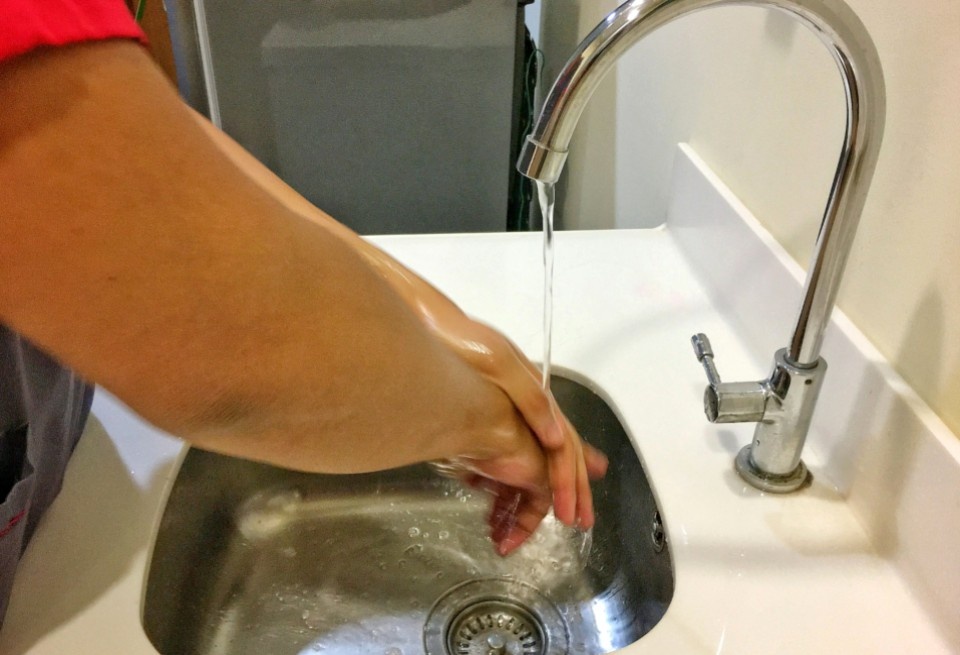 Собственник квартиры выиграл дело о качестве горячей воды: что нужно знать