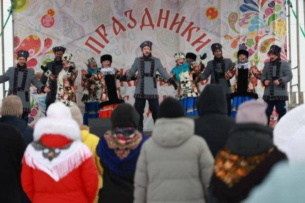 Сегодня, 21 февраля, жителей и гостей Курганской области ждут в этнографическом комплексе «Музей деревни. Казачье подворье» села Рычково Белозерского округа на Широкую Масленицу