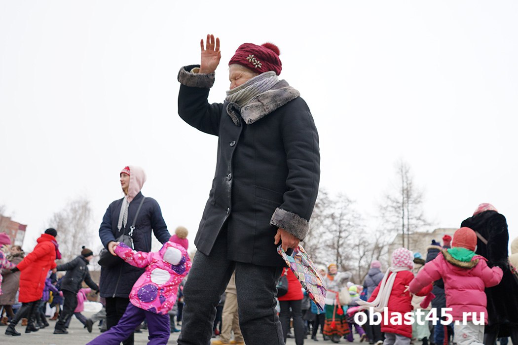 Стала известна разница в размере пенсий работающих и неработающих курганских пенсионеров