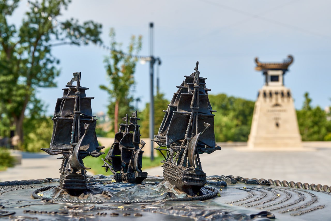 Михаил Развожаев: Дорогие севастопольцы!. Сегодня 88 лет Ленинскому и Нахимовскому районам Михаил Развожаев: Дорогие севастопольцы!. Сегодня 88 лет Ленинскому и Нахимовскому районам