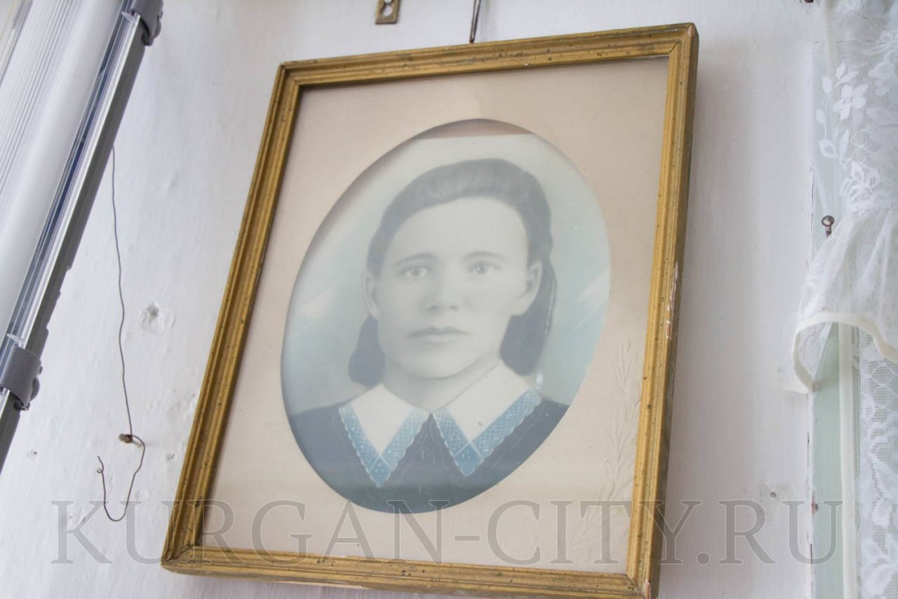 Сегодня жительница Кургана, труженица тыла Евдокия Григорьевна Лапочкина отмечает вековой юбилей Сегодня жительница Кургана, труженица тыла Евдокия Григорьевна Лапочкина отмечает вековой юбилей