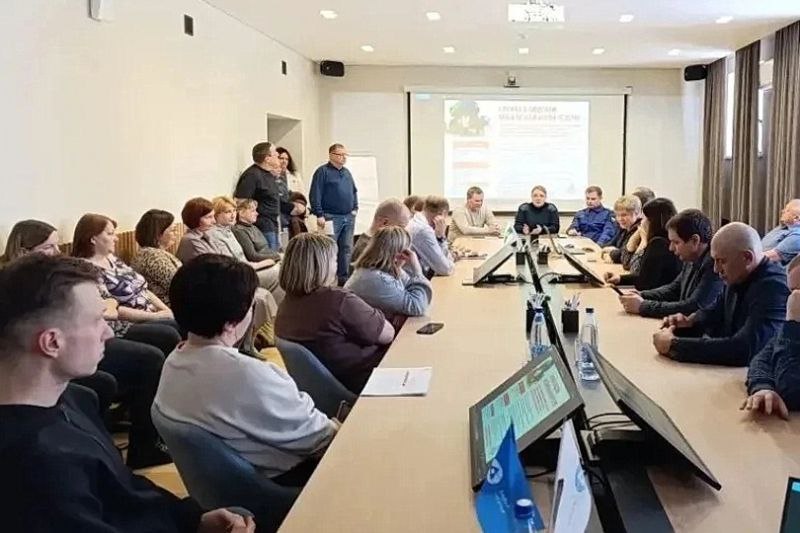 Зауральские полицейские продолжают профилактическую работу с населением в целях противодействия IT-преступлениям Зауральские полицейские продолжают профилактическую работу с населением в целях противодействия IT-преступлениям