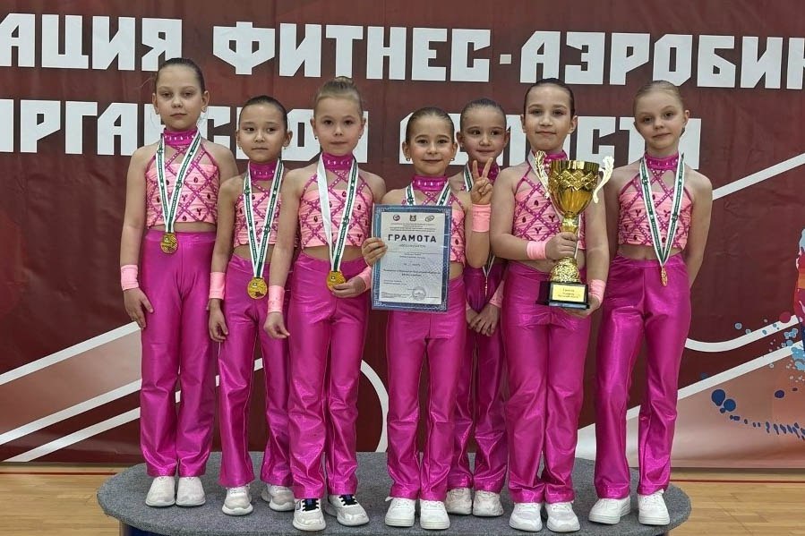 У воспитанников Детско-юношеских спортивных школ города продолжается сезон соревнований, которые проходят в Кургане и области, а также за ее пределами