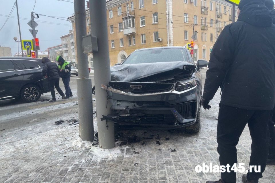 Ребёнок пострадал в ДТП в центре Кургана