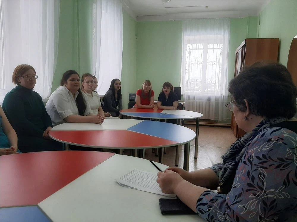 Мероприятия в рамках Дня молодого избирателя продолжаются Мероприятия в рамках Дня молодого избирателя продолжаются