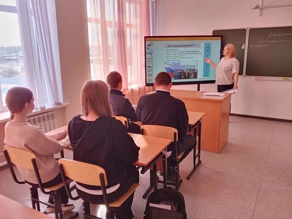 Мероприятия в рамках Дня молодого избирателя продолжаются Мероприятия в рамках Дня молодого избирателя продолжаются