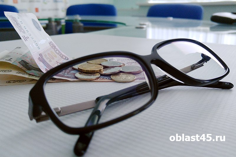 Курганские полицейские спасли пенсионера от потери трёх миллионов рублей