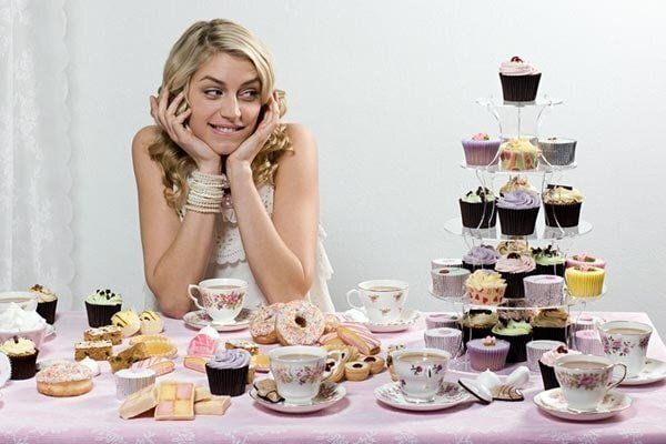 Как справиться с перееданием: советы и стратегии