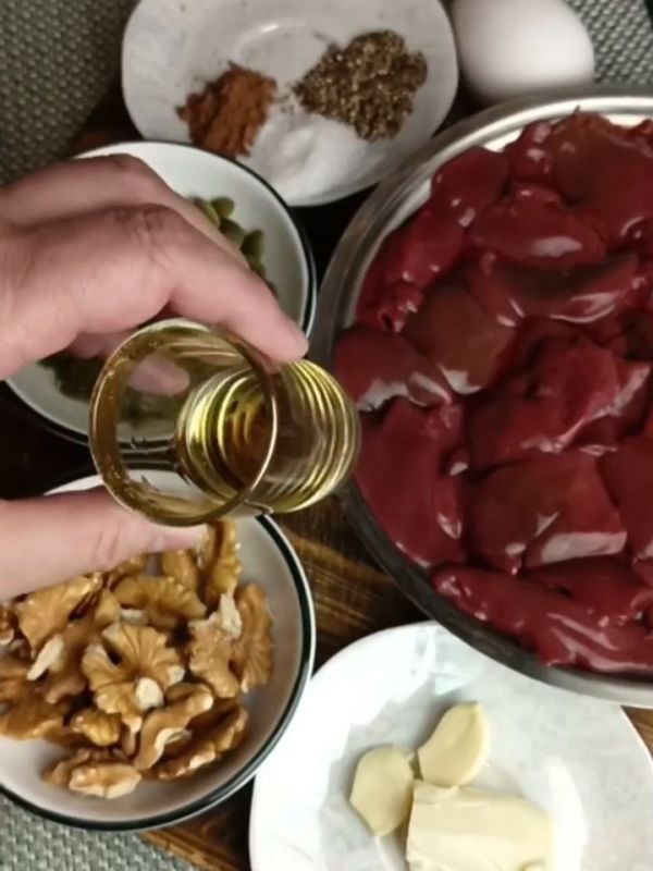 Нежный печеночный паштет: простой и вкусный рецепт