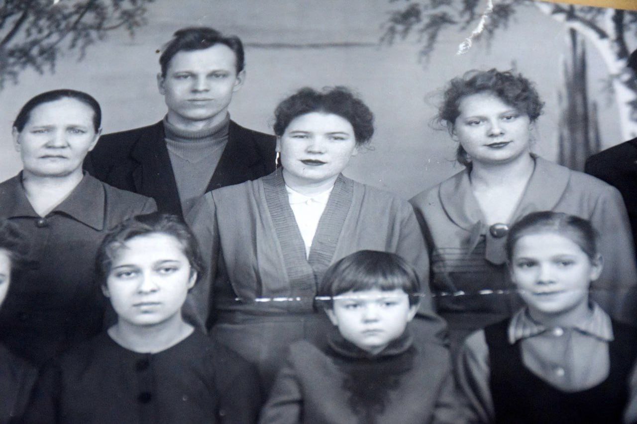 Сегодня, 8 марта, свой 95-летний юбилей отмечает труженик тыла, ветеран труда Евдокия Васильевна Кононова Сегодня, 8 марта, свой 95-летний юбилей отмечает труженик тыла, ветеран труда Евдокия Васильевна Кононова