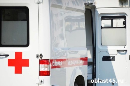 В школе Курганской области учитель получил тяжёлую травму