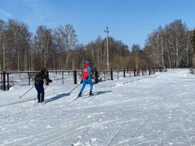 В живописном селе Барино состоялись традиционные муниципальные соревнования по лыжным гонкам, посвященные памяти педагога — учителя физической культуры Бариновской средней школы Ивана Андреевича Рогозина