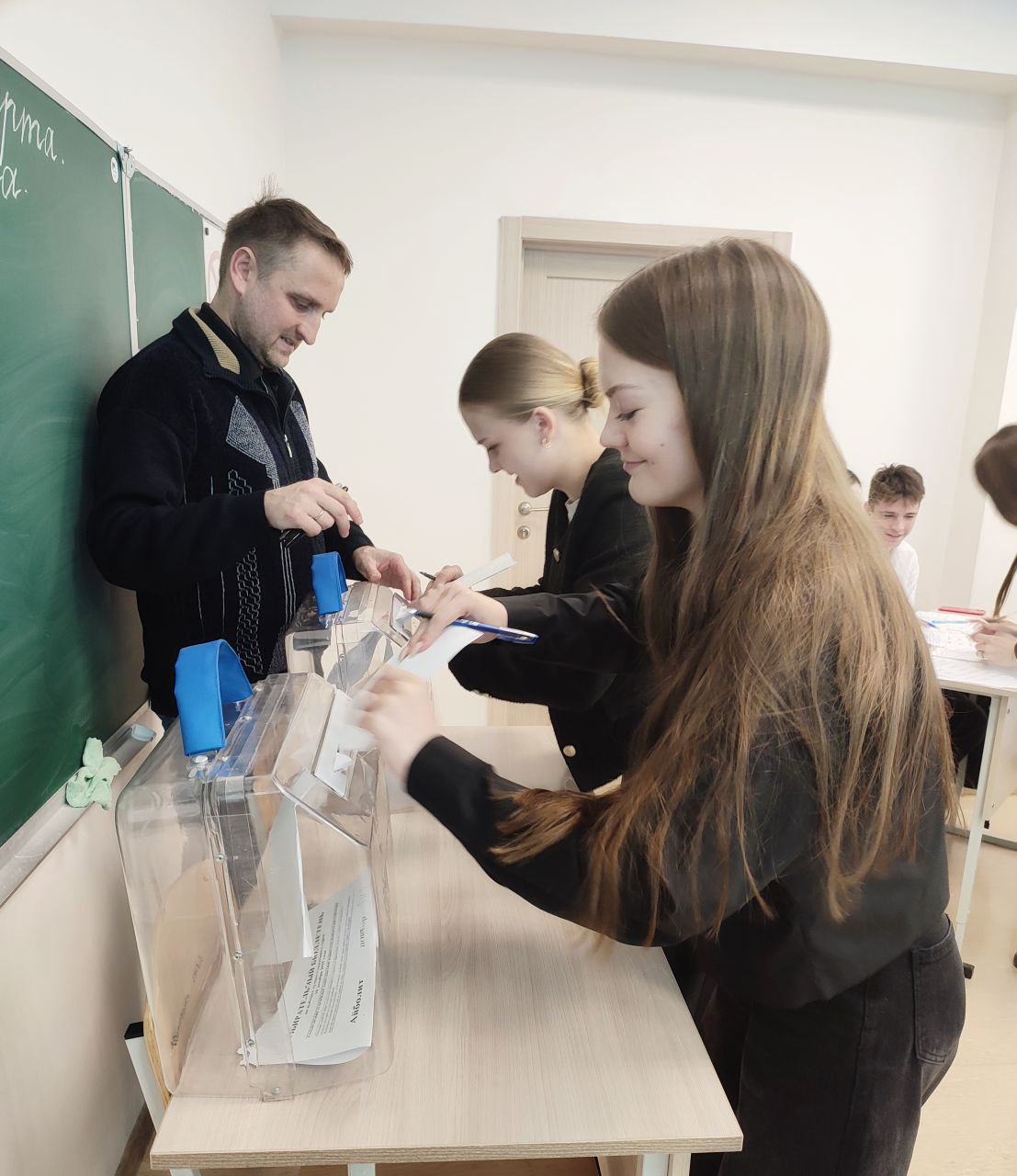 День молодого избирателя подходит к завершению День молодого избирателя подходит к завершению