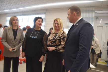 Антон Науменко: Сегодня побывал на фестивале «Тепло сердец»